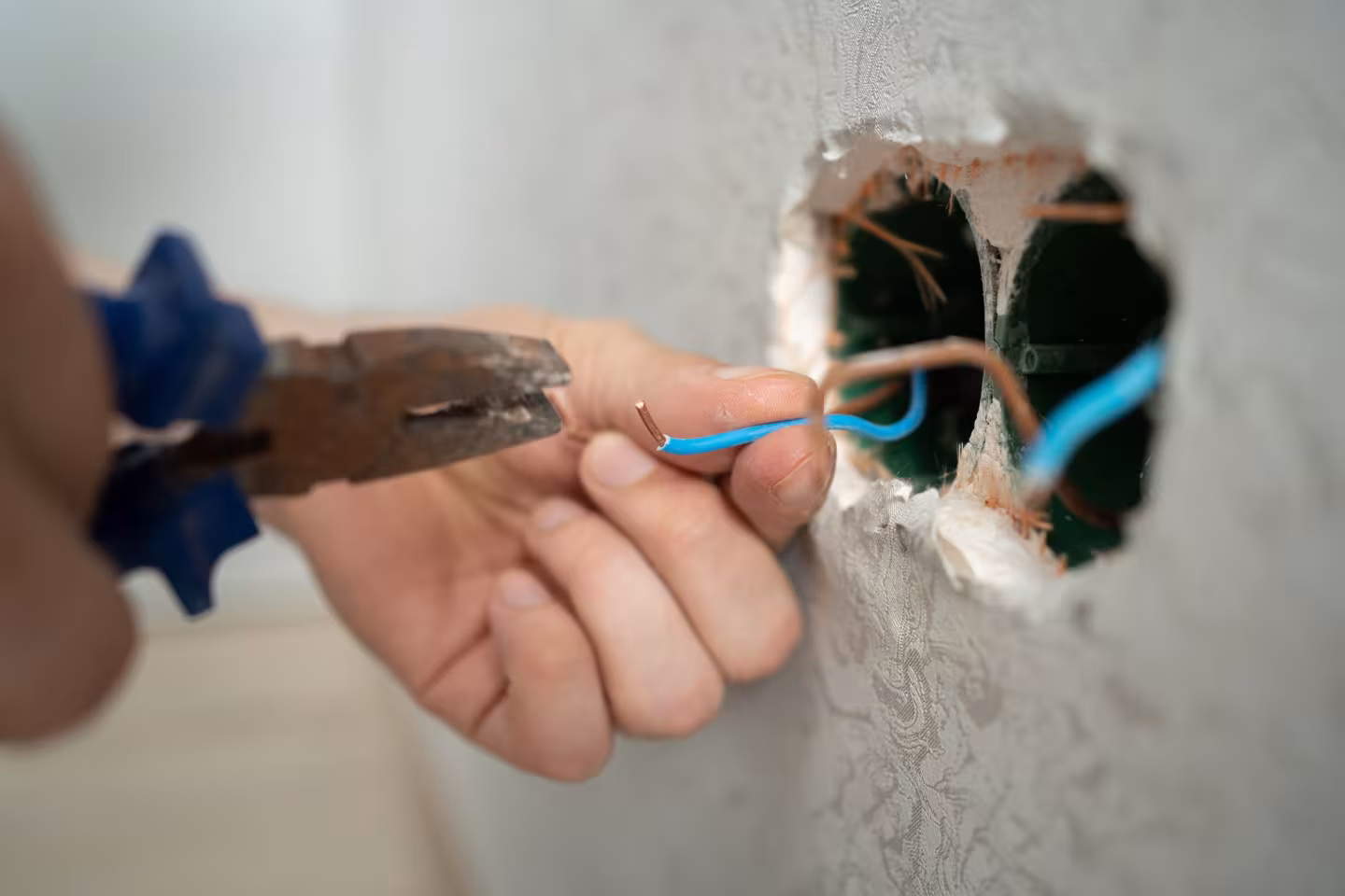 controllo impianto elettrico