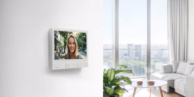 Videocitofono Classe 300X di BTicino con videochiamata all’ingresso di casa